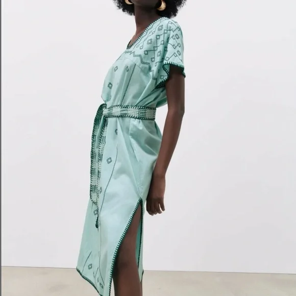 Zara Mint Green Embroidered Dress Midi Dress Kaftan Size extra small - Picture 1 of 13